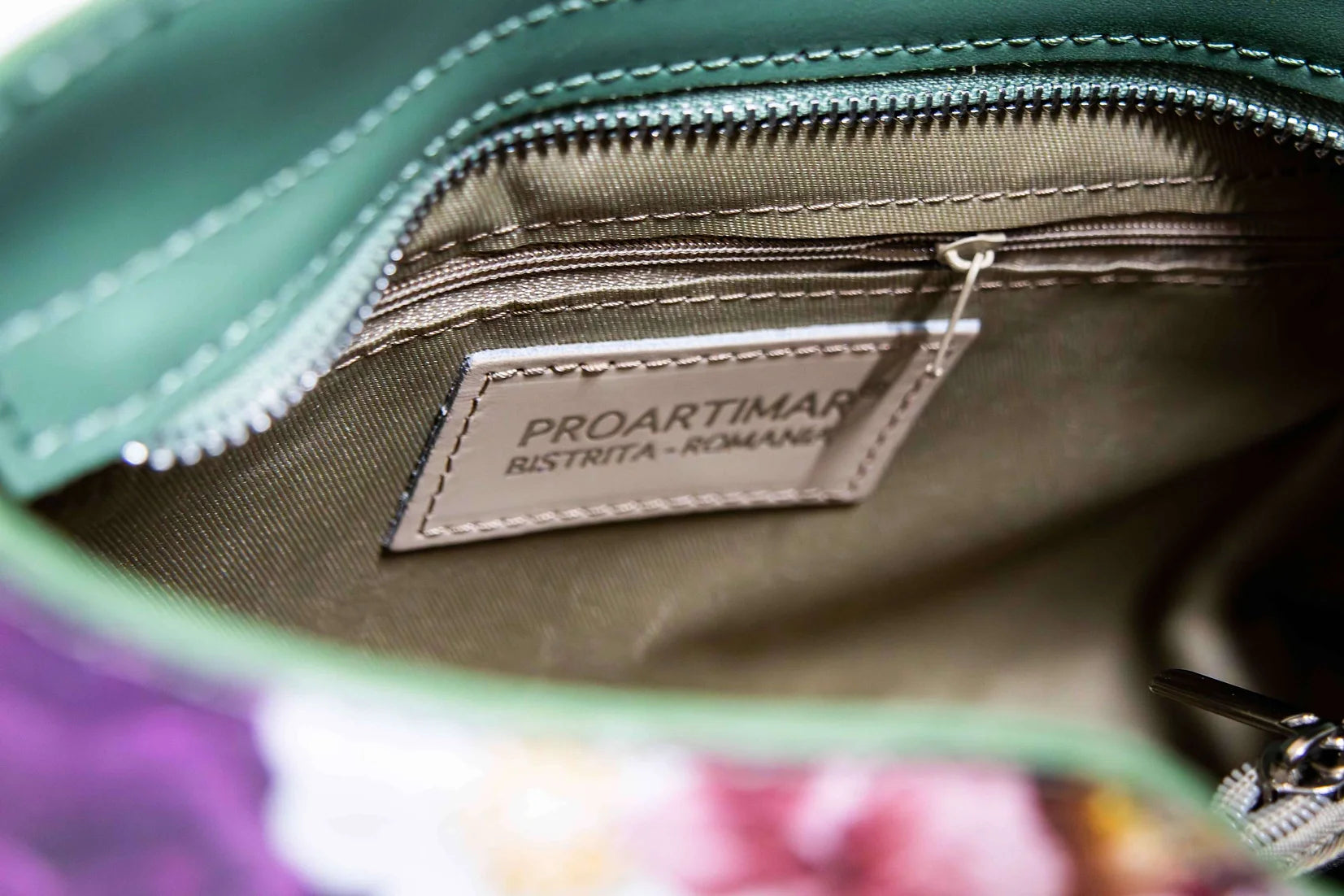 Geanta dama eleganta din piele naturala de vitel imprimeu FLORAL GREEN